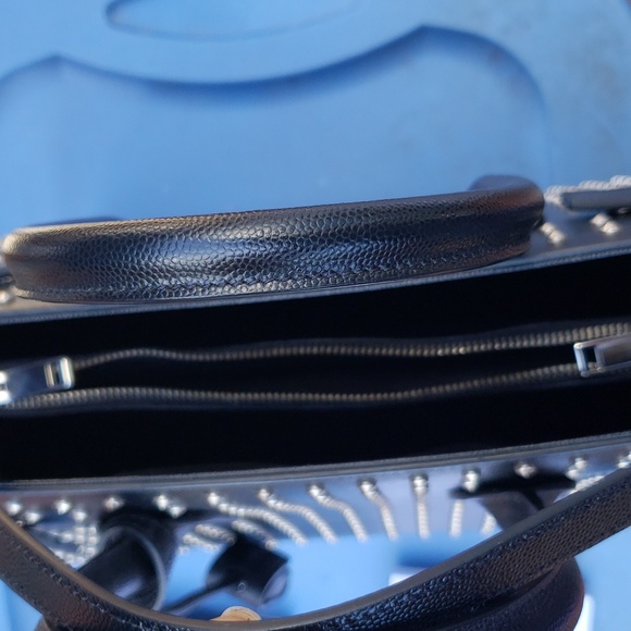 ⭐ LIKE NEW Saint Laurent Women Sac De Jour YSL - Picture 5 of 13